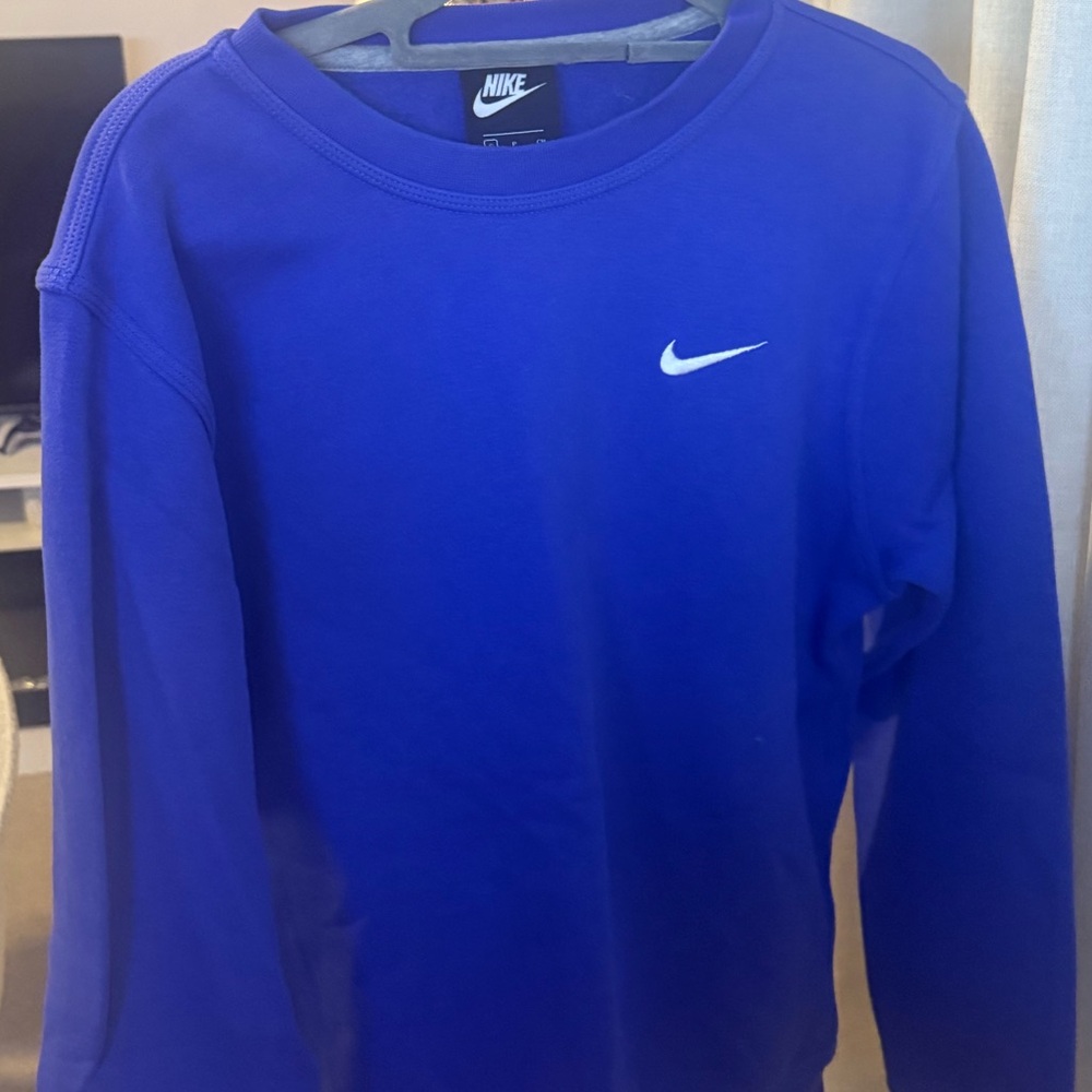 Nike Men's Royal Blue Crewneck Sweater
